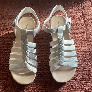 BareTrap sandals